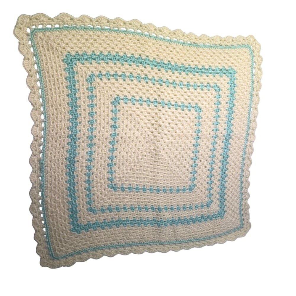 SOFT Handmade Vintage Crochet Baby Blanket Yellow and Green Scalloped Edge 26" - Picture 6 of 8